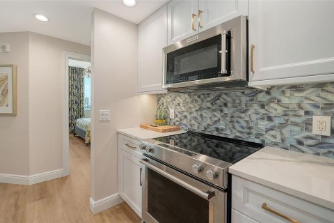 Copropriété à vendre à Sarasota, Floride: 2 chambres, 122.91 m2 № 2124962 - photo 19