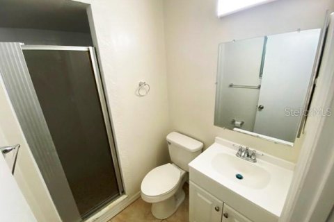 House in Winter Springs, Florida 3 bedrooms, 127.09 sq.m. № 2204682 - photo 9