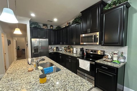 Casa en venta en Land O' Lakes, Florida, 3 dormitorios, 142.33 m2 № 2108856 - foto 4