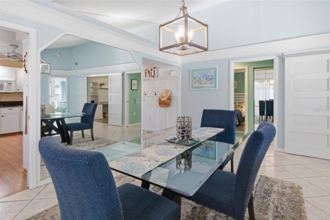 Copropriété à vendre à Venice, Floride: 3 chambres, 160.35 m2 № 2433625 - photo 4