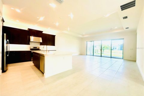Casa en venta en Wesley Chapel, Florida, 3 dormitorios, 259.75 m2 № 1526410 - foto 4