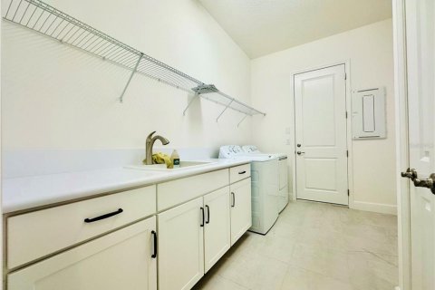 Casa en venta en Wesley Chapel, Florida, 3 dormitorios, 259.75 m2 № 1526410 - foto 15