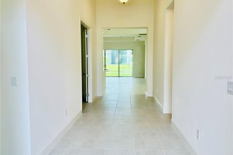 Casa en venta en Wesley Chapel, Florida, 3 dormitorios, 259.75 m2 № 1526410 - foto 3