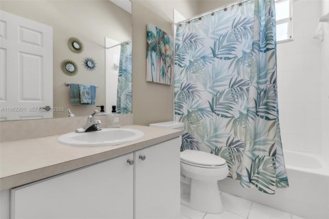 Villa ou maison à vendre à Homestead, Floride: 4 chambres, 192.21 m2 № 2025422 - photo 17