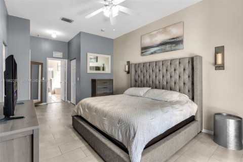 Villa ou maison à vendre à Homestead, Floride: 4 chambres, 192.21 m2 № 2025422 - photo 11