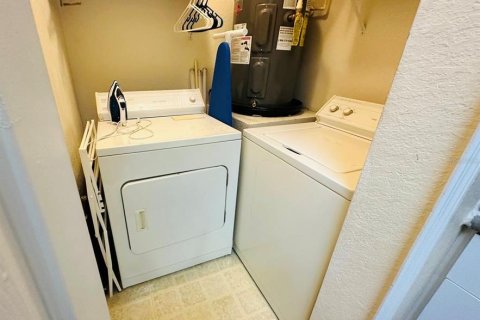 Condominio en venta en Orlando, Florida, 1 dormitorio, 77.02 m2 № 1688502 - foto 15