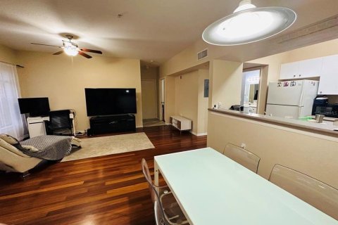 Condominio en venta en Orlando, Florida, 1 dormitorio, 77.02 m2 № 1688502 - foto 9