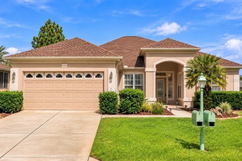Villa ou maison à Summerfield, Floride 3 chambres, 186.08 m2 № 2110492