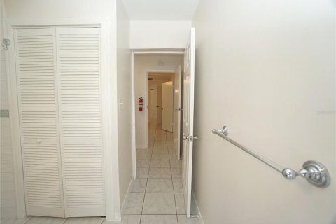 Villa ou maison à louer à Tampa, Floride: 4 chambres, 142.23 m2 № 1919738 - photo 14
