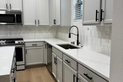 House in Clermont, Florida 4 bedrooms, 171.5 sq.m. № 1886256 - photo 6