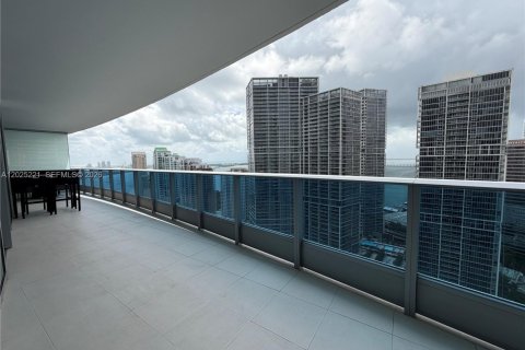 Condo in Miami, Florida, 2 bedrooms № 2083105 - photo 16