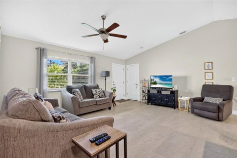 House in North Port, Florida 3 bedrooms, 132.57 sq.m. № 2391318 - photo 5
