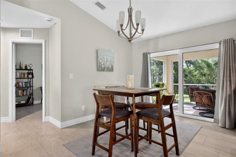 House in North Port, Florida 3 bedrooms, 132.57 sq.m. № 2391318 - photo 12