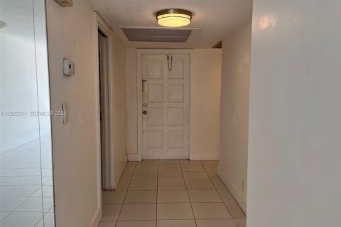 Copropriété à louer à Pompano Beach, Floride: 1 chambre, 83.61 m2 № 1984520 - photo 19