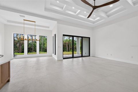 Villa ou maison à vendre à North Port, Floride: 4 chambres, 196.86 m2 № 2101791 - photo 15