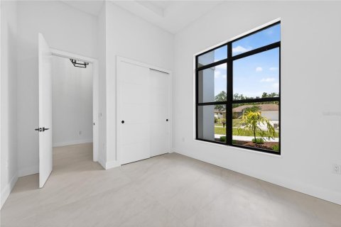 Villa ou maison à vendre à North Port, Floride: 4 chambres, 196.86 m2 № 2101791 - photo 13