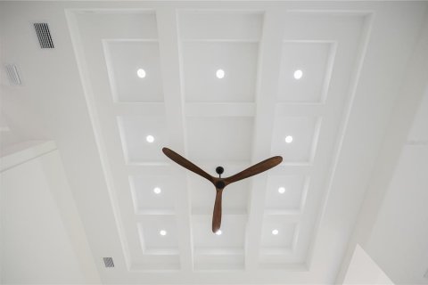 Villa ou maison à vendre à North Port, Floride: 4 chambres, 196.86 m2 № 2101791 - photo 16