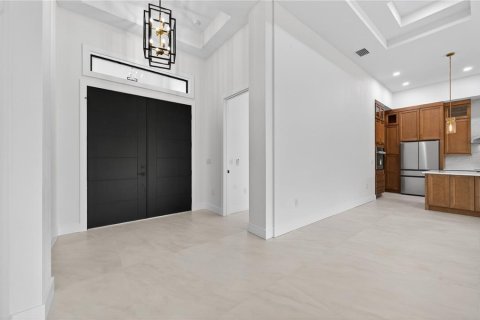 Villa ou maison à vendre à North Port, Floride: 4 chambres, 196.86 m2 № 2101791 - photo 9
