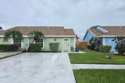 Casa en venta en West Palm Beach, Florida, 2 dormitorios, 102.19 m2 № 2432575 - foto 2