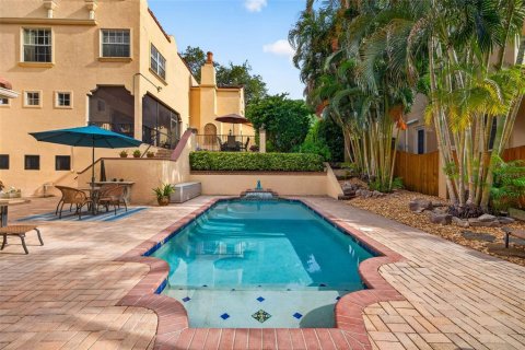 Casa en venta en Belleair, Florida, 4 dormitorios, 368.17 m2 № 2221963 - foto 3