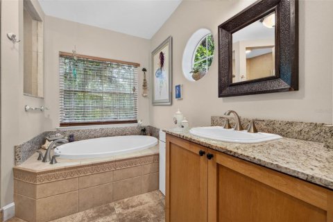 Casa en venta en Belleair, Florida, 4 dormitorios, 368.17 m2 № 2221963 - foto 28