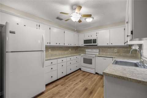 Casa en venta en Ocala, Florida, 2 dormitorios, 131.09 m2 № 2156207 - foto 10