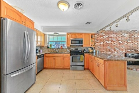 Купить виллу или дом в Бойнтон-Бич, Флорида 3 комнаты, 173.45м2, № 2084015 - фото 11