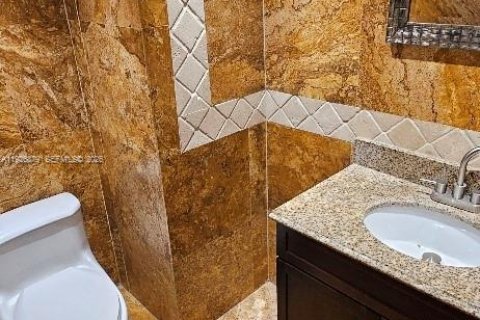 Condominio en alquiler en Aventura, Florida, 1 dormitorio, 93.37 m2 № 1998379 - foto 10