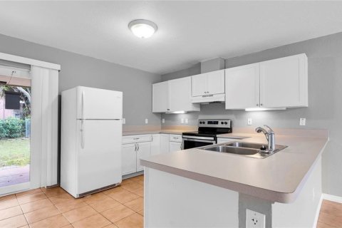 House in Pompano Beach, Florida 2 bedrooms, 87.14 sq.m. № 2361612 - photo 12