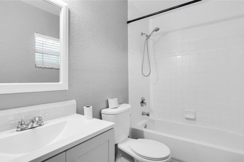 House in Pompano Beach, Florida 2 bedrooms, 87.14 sq.m. № 2361612 - photo 20