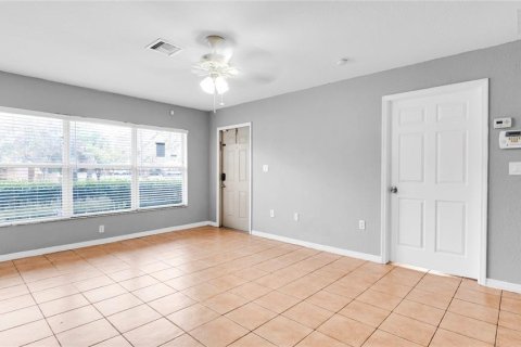 House in Pompano Beach, Florida 2 bedrooms, 87.14 sq.m. № 2361612 - photo 10