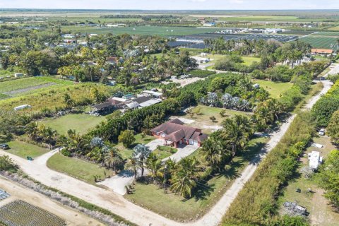 Villa ou maison à vendre à Homestead, Floride: 5 chambres, 387.03 m2 № 1726891 - photo 5