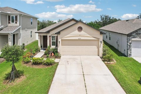 House in Palmetto, Florida 3 bedrooms, 139.17 sq.m. № 1899676 - photo 1
