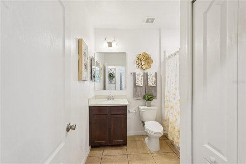 House in Palmetto, Florida 3 bedrooms, 139.17 sq.m. № 1899676 - photo 10