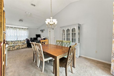 Casa en venta en Spring Hill, Florida, 2 dormitorios, 144.18 m2 № 2377979 - foto 9
