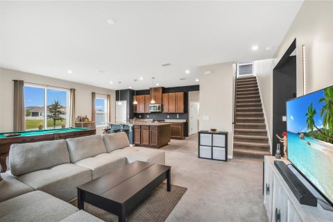 Casa en venta en Kissimmee, Florida, 4 dormitorios, 259.2 m2 № 2144969 - foto 14