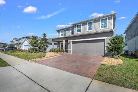 Casa en venta en Kissimmee, Florida, 4 dormitorios, 259.2 m2 № 2144969 - foto 2