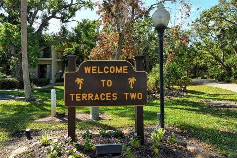 Copropriété à vendre à Bradenton, Floride: 2 chambres, 116.5 m2 № 1578583 - photo 4