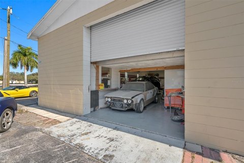 Propiedad comercial en venta en Pinellas Park, Florida, 313.82 m2 № 1025727 - foto 7