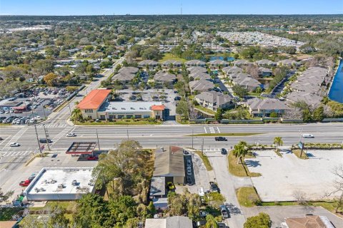 Propiedad comercial en venta en Pinellas Park, Florida, 313.82 m2 № 1025727 - foto 22