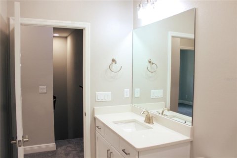 Touwnhouse à vendre à Leesburg, Floride: 3 chambres, 148.64 m2 № 1788986 - photo 7