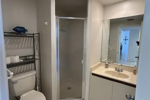 Condo in South Pasadena, Florida, 2 bedrooms № 2391229 - photo 12