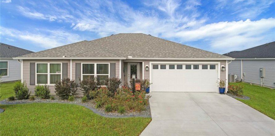 Villa ou maison à The Villages, Floride 3 chambres, 142.79 m2 № 2406585