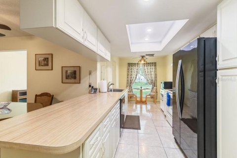 Condominio en venta en Port Richey, Florida, 3 dormitorios, 152.92 m2 № 1832597 - foto 2
