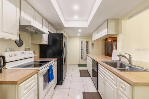 Condominio en venta en Port Richey, Florida, 3 dormitorios, 152.92 m2 № 1832597 - foto 3