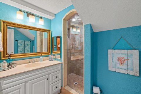 Condo in Sarasota, Florida, 3 bedrooms  № 1839881 - photo 22