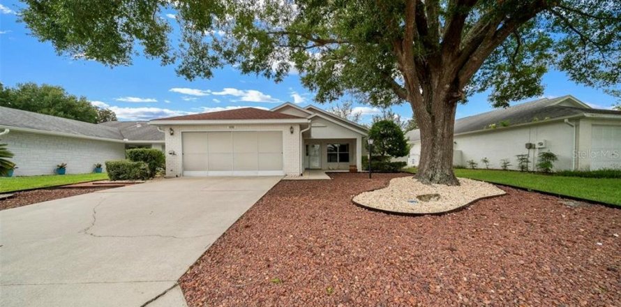 Casa en Ocala, Florida 3 dormitorios, 208.66 m2 № 1903190