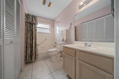 Casa en venta en Ocala, Florida, 3 dormitorios, 208.66 m2 № 1903190 - foto 9