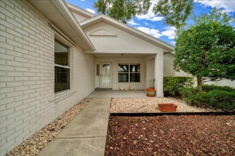 Casa en venta en Ocala, Florida, 3 dormitorios, 208.66 m2 № 1903190 - foto 4