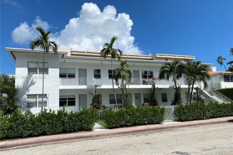 Apartment in Miami Beach, Florida 2 bedrooms № 2052785 - photo 14